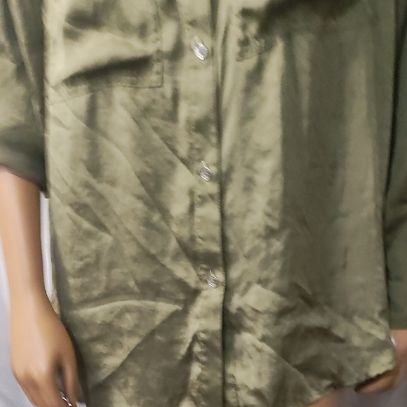 DKNY Sage Green Casual Shirt‎ - Picture 5 of 11